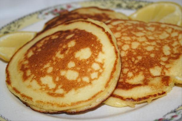 Delight in some Plant-Based Oatmeal-Lemon Pancakes